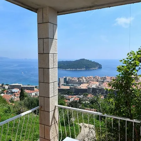 Gostinjska kuća Pavlina 3*