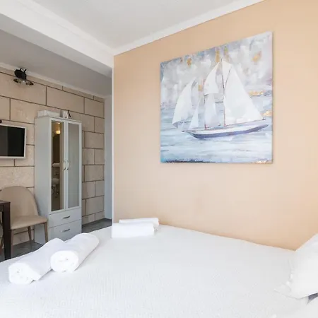 Pavlina Pensjonat 3*