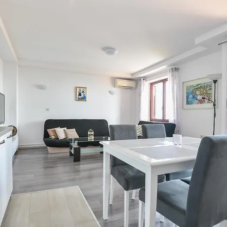 Pensjonat Pavlina 3*